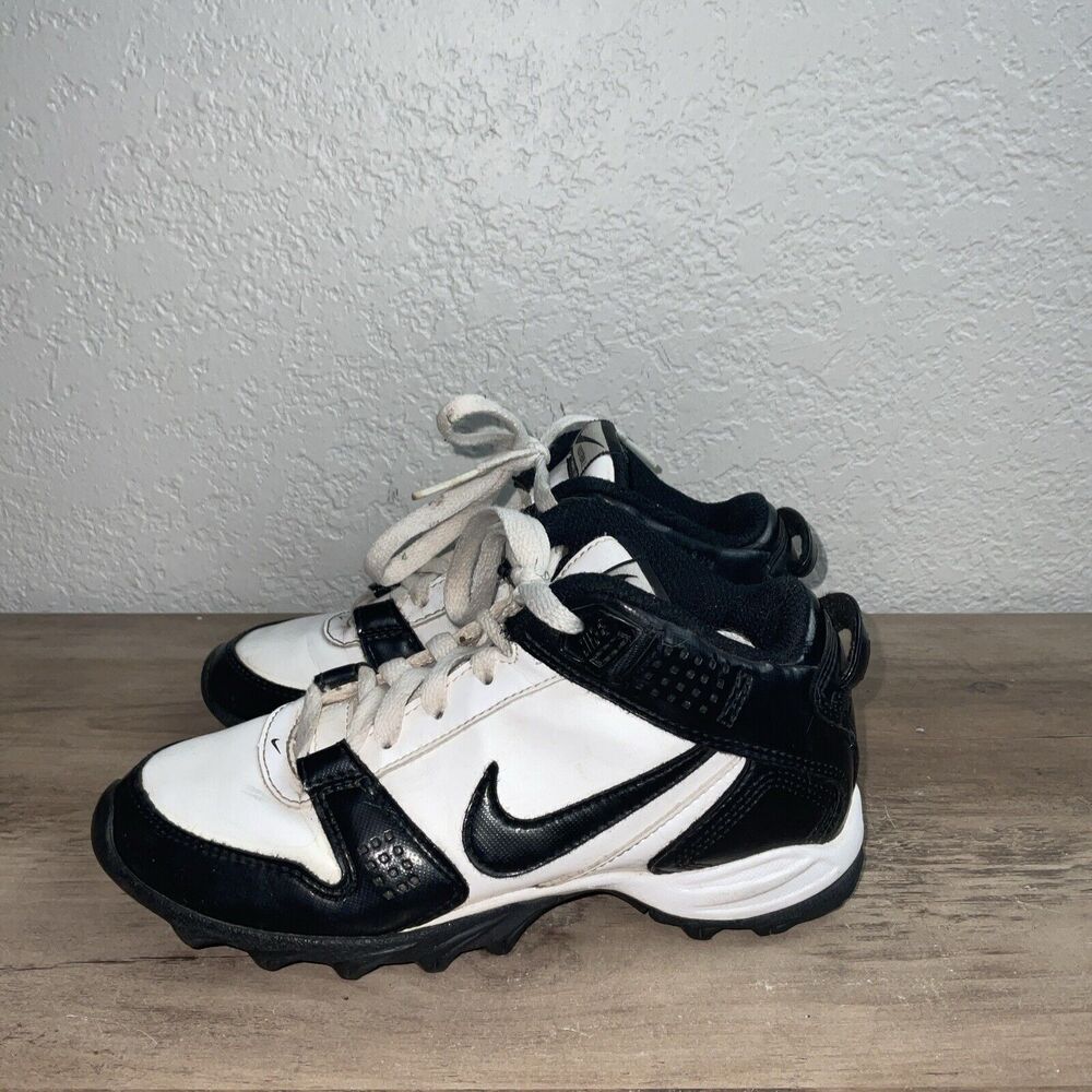 Nike Land Shark Legacy Football Cleats Youth Size 1 Black White 396263-101